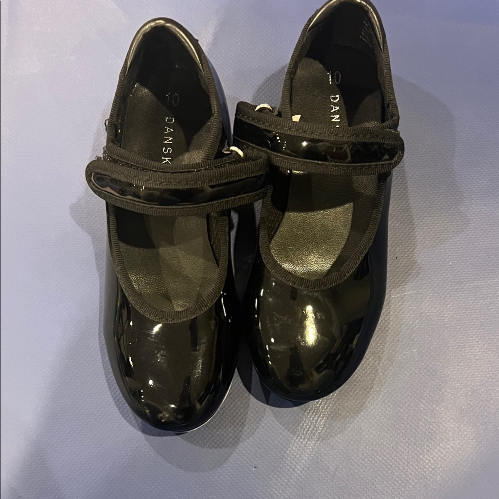 Dansko Kids Glossy Black Tap Shoes